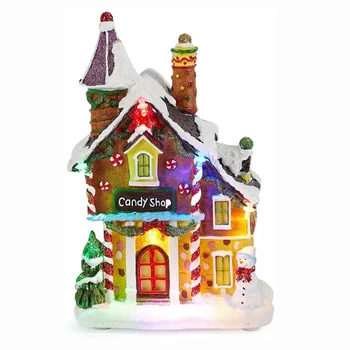Декор на Коледните пряничного къщата от шоколадови бонбони, Сградата на коледните селски къщи с led подсветка, чиято Декоративна украса настолен камина